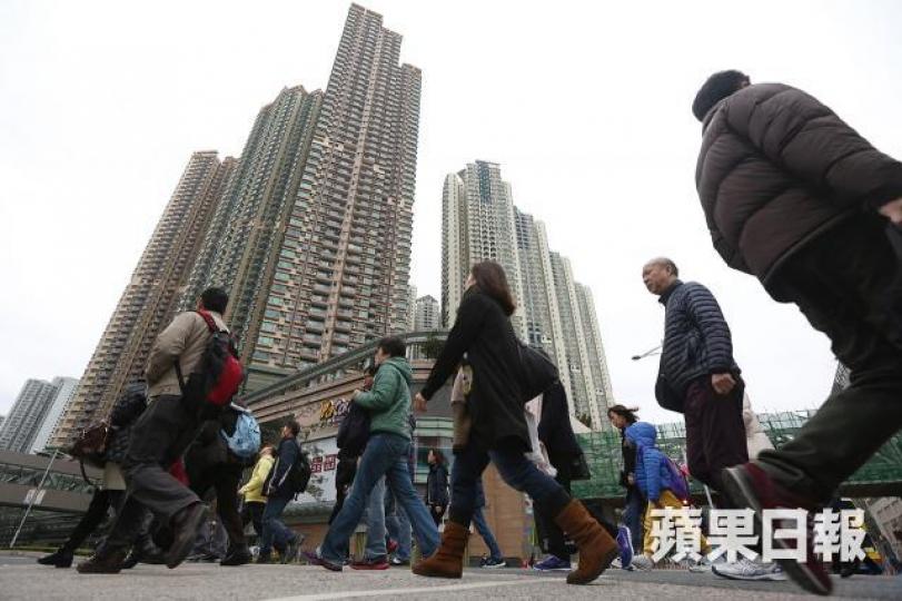 2018年Q4嘅失業率係2.8%,都幾近肯定今年首季唔會大幅上升。當大部份人有工開,有能力供樓時,就為樓市造咗個底。 資料圖片 2018年Q4嘅失業率係2.8%,都幾近肯定今年首季唔會大幅上升。當大部份人有工開,有能力供樓時,就為樓市造咗個底。 資料圖片