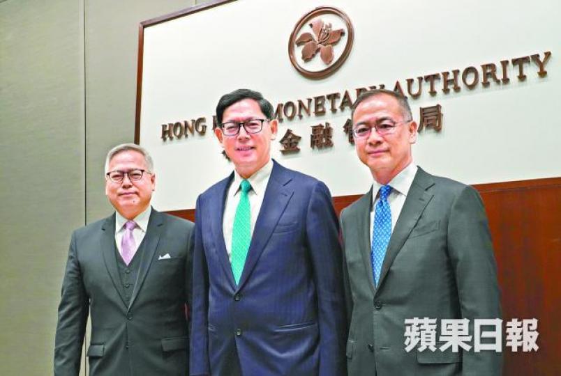 金管局總裁陳德霖(中)第二個5年任期,將於9月底屆滿。黃文邦攝 金管局總裁陳德霖(中)第二個5年任期,將於9月底屆滿。黃文邦攝