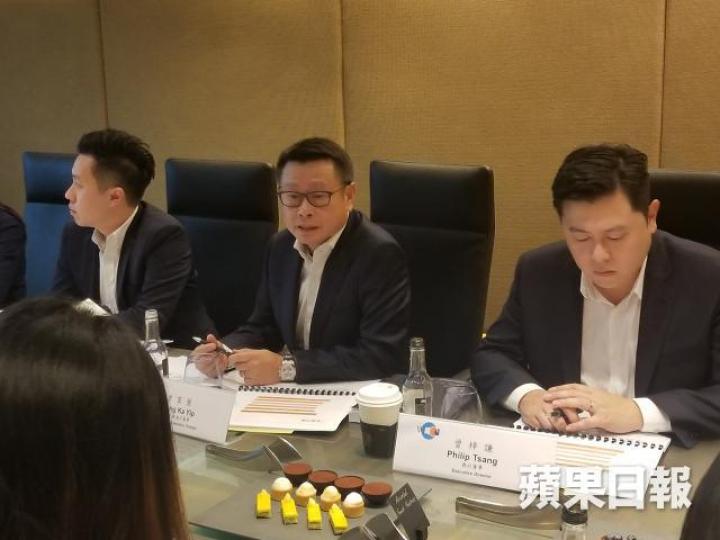 偉工主席曾家葉(中)。 偉工主席曾家葉(中)。