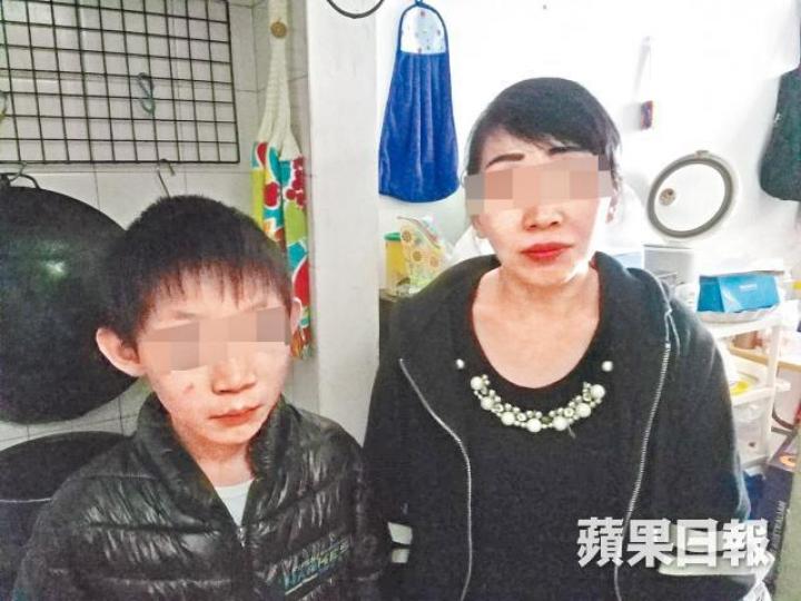辜女士指因擔心兒子病況及不滿護士所言，才一時衝動。現時為流感高峯期，廣華醫院急症室服務需求大增。翁鈺輝攝