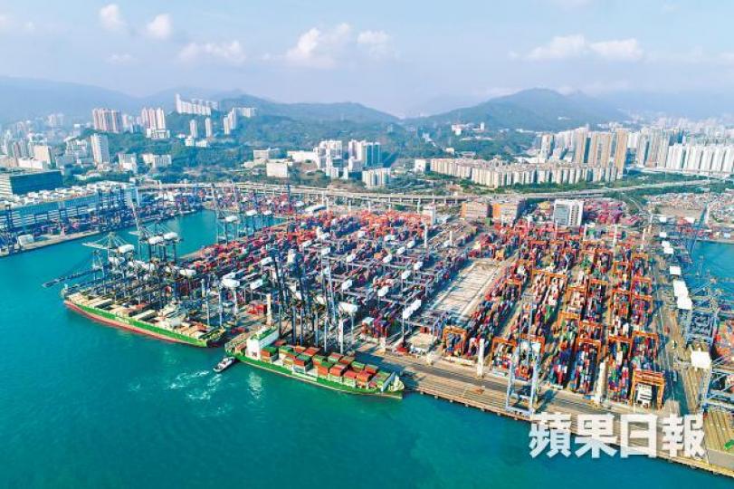 葵青貨櫃碼頭去年吞吐量下跌7%。資料圖片 葵青貨櫃碼頭去年吞吐量下跌7%。資料圖片