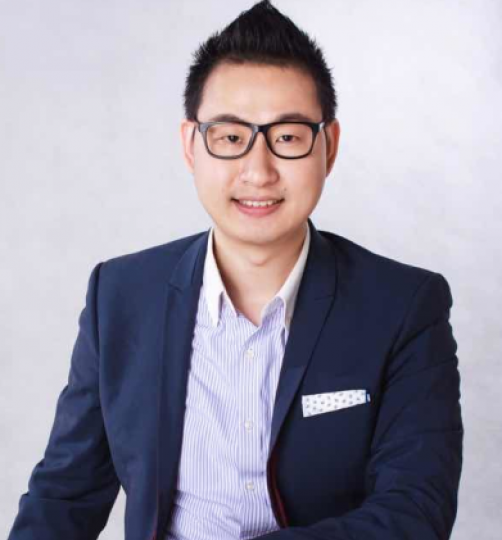 第二被告李玉培曾任澳門民建聯副理事長。互聯網 第二被告李玉培曾任澳門民建聯副理事長。互聯網