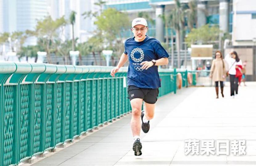 急症室醫生黃志強參加超過15次本地及海外全馬賽。 急症室醫生黃志強參加超過15次本地及海外全馬賽。