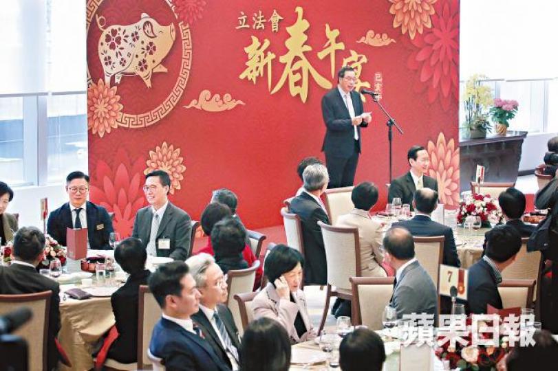 民主派昨杯葛立法會邀請港府的新春午宴。何頴賢攝