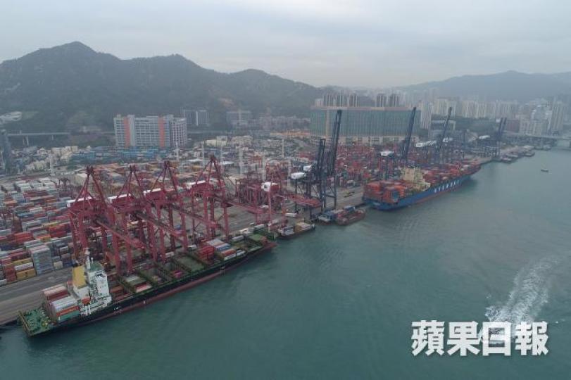 香港2018年全年商品出口貨量上升4.9%,進口貨量升5.9%。 香港2018年全年商品出口貨量上升4.9%,進口貨量升5.9%。