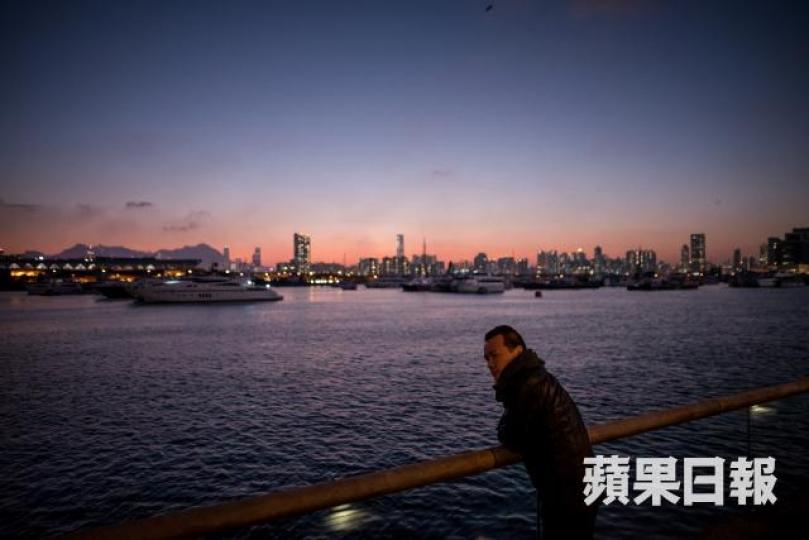 【「黑暗可以沒有盡頭。生命或世界不一定有希望,不是經常天無絕人之路,天有時會絕你的路。」】 【「黑暗可以沒有盡頭。生命或世界不一定有希望,不是經常天無絕人之路,天有時會絕你的路。」】