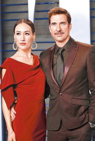 Maggie Q跟未婚夫Dylan情已逝,近日取消長達四年的婚約。資料圖片Maggie Q與Dylan於14年因合作美劇《Stalker》撻着。劇照Maggie Q當年宣佈訂婚消息時,大騷手上訂婚戒指。資料圖片近日為電影《Fantasy Island》開工的Maggie Q,不時在Ig貼工作照。 Maggie Q跟未婚夫Dylan情已逝,近日取消長達四年的婚約。資料圖片Maggie Q與Dylan於14年因合作美劇《Stalker》撻着。劇照Maggie Q當年宣佈訂婚消息時,大騷手上訂婚戒指。資料圖片近日為電影《Fantasy Island》開工的Maggie Q,不時在Ig貼工作照。