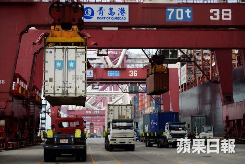 島港位列全球第八大港口，更係首個應用5G嘅港口。相對同業，其H股估值偏低。資料圖片