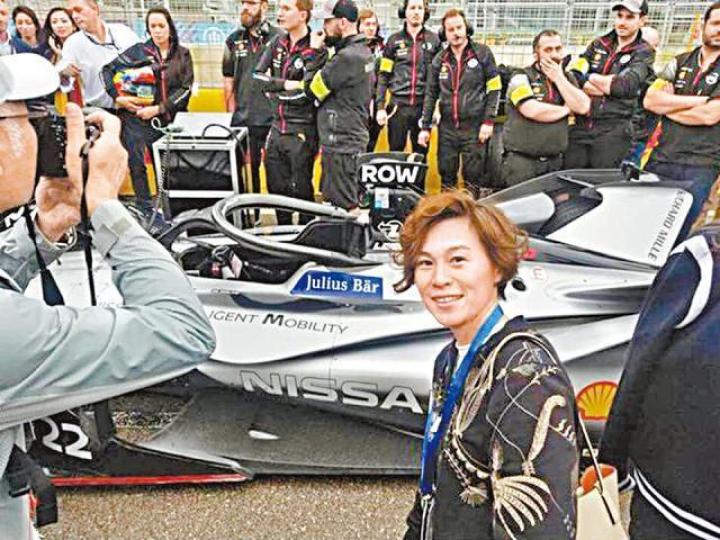 趙式芝日前現身中環海濱活動,心情似乎未受離婚消息曝光影響。互聯網圖片 趙式芝日前現身中環海濱活動,心情似乎未受離婚消息曝光影響。互聯網圖片