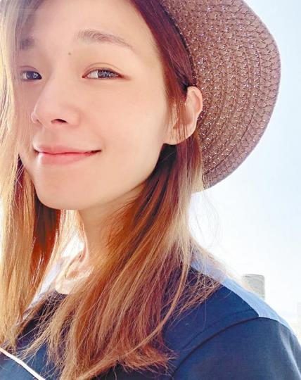 呂慧儀昨日晒自拍照,獲不少網民留言打氣。互聯網圖片 呂慧儀昨日晒自拍照,獲不少網民留言打氣。互聯網圖片