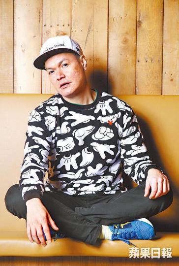 李志剛當年不堪喪母之痛，曾變得反叛離家出走。做DJ的李志剛指音樂令他找回人生意義。資料圖片李志剛是家中孻仔，姊姊對他十分呵護。