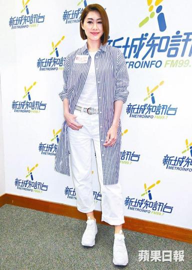 胡定欣希望揀有代表性的戰衣出席金像獎。 胡定欣希望揀有代表性的戰衣出席金像獎。