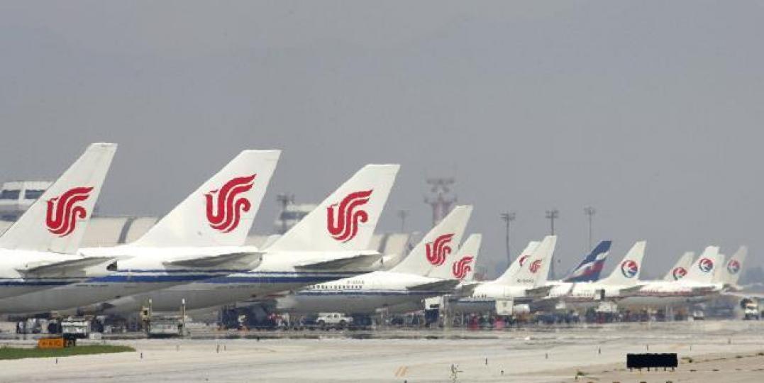 內地航空股身估值非貴，加上今年需求回升、油價不高及徵費減半，今年盈利幾可肯定勝舊年。　資料圖片