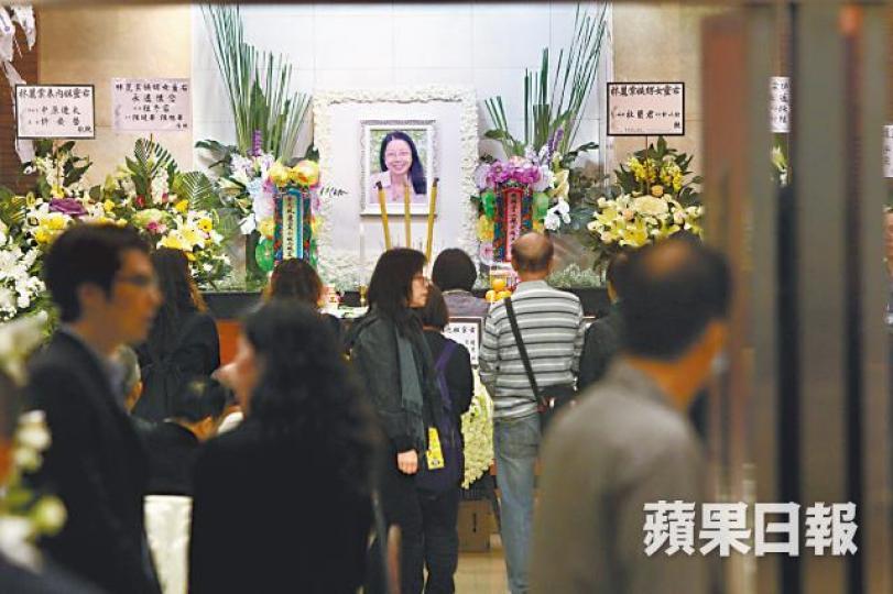 林老師的弟弟及妹妹希望接觸羅校長,親身聽她解釋。張志華攝
林老師的弟弟及妹妹希望接觸羅校長,親身聽她解釋。張志華攝