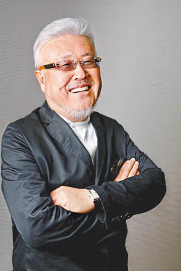 1936-2019日本經典漫畫作者小池一夫,日前因肺炎逝世,享年82歲。80年代經典漫畫《淚眼煞星》,是小池一夫的代表作之一。由許冠傑及張曼玉於90年主演的電影《紅場飛龍》,正是改編自《淚眼煞星》。劇照任達華與王祖賢合演電影《浪漫殺手自由人》,同樣是以《淚眼煞星》為藍本。小池一夫創作的《修羅雪姬》,曾拍成真人版電影。漫畫《傷追人》被古巨基以同名歌曲向作品致敬。古巨基 資料圖片 1936-2019日本經典漫畫作者小池一夫,日前因肺炎逝世,享年82歲。80年代經典漫畫《淚眼煞星》,是小池一夫的代表作之一。由許冠傑及張曼玉於90年主演的電影《紅場飛龍》,正是改編自《淚眼煞星》。劇照任達華與王祖賢合演電影《浪漫殺手自由人》,同樣是以《淚眼煞星》為藍本。小池一夫創作的《修羅雪姬》,曾拍成真人版電影。漫畫《傷追人》被古巨基以同名歌曲向作品致敬。古巨基 資料圖片
