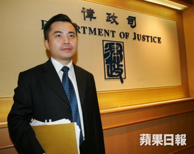 黃仁龍2005年曾指有人預言「移交香港的逃犯會被送回內地」落空。