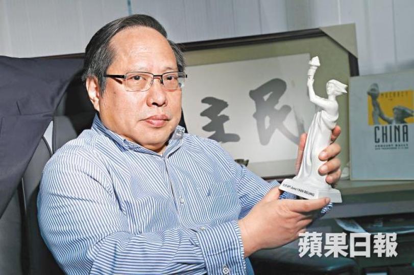 支聯會主席何俊仁認為，六四燭光集會意義在於守護歷史真相。陳善南攝
