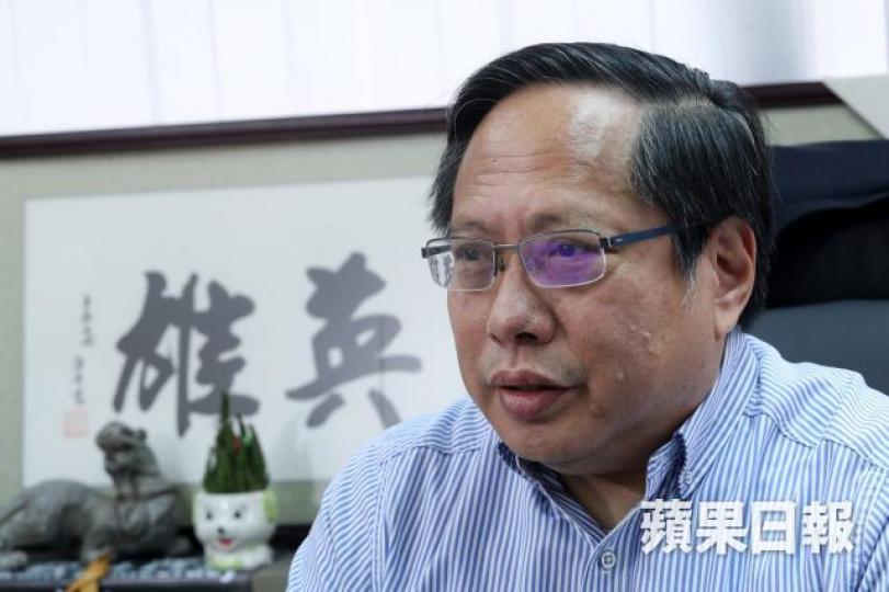 何俊仁認為在中共政權下，政府官員不會再有獨立信念。陳善南攝