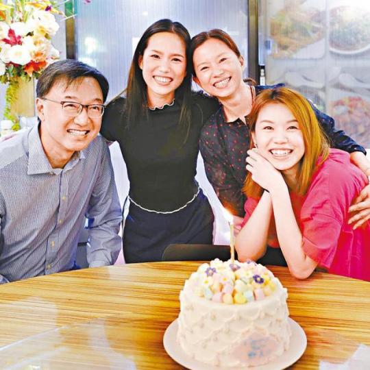 (左起)李啟淦、野人、林珊珊、西瓜 互聯網圖片 (左起)李啟淦、野人、林珊珊、西瓜 互聯網圖片
