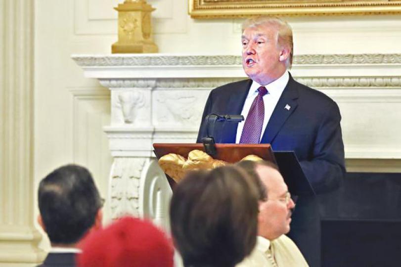 特朗普昨表示與習近平將在下月日本G20峯會期間會面。 美聯社 特朗普昨表示與習近平將在下月日本G20峯會期間會面。 美聯社