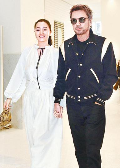 鞏俐和法籍男友Jean Michel Jarre被踢爆原來已經秘密結婚。微博圖片鞏俐前夫是黃和祥，二人於2010年離婚。資料圖片黃秋生大談與鞏俐夫婦的緣份。資料圖片
