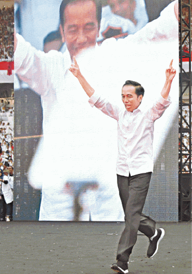 印尼總統維多多成功連任。