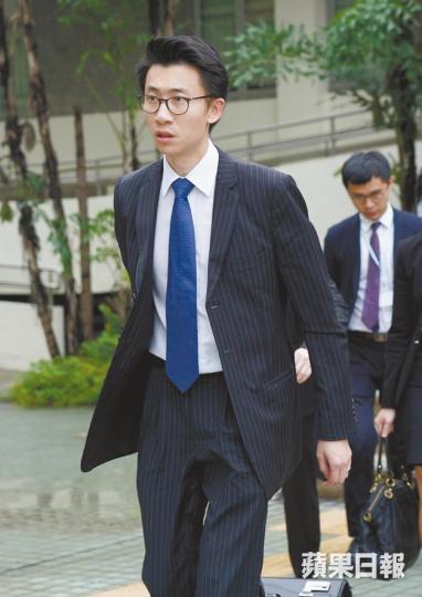 大律師蔡一鳴指永光在工程開始前已發現物料錯配,即場向禮頓監督人員反映。彭志行攝 大律師蔡一鳴指永光在工程開始前已發現物料錯配,即場向禮頓監督人員反映。彭志行攝