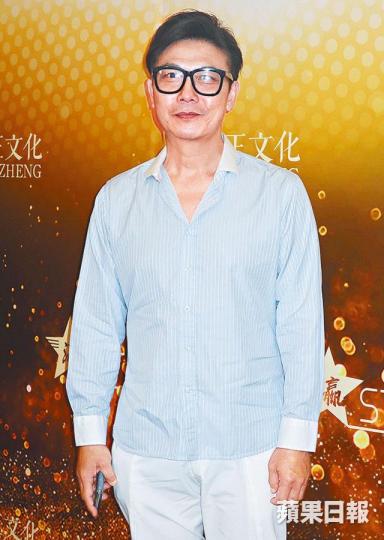 錢小豪指兒子景峰不懂法例，誤以為持美國車牌可在港駕駛。