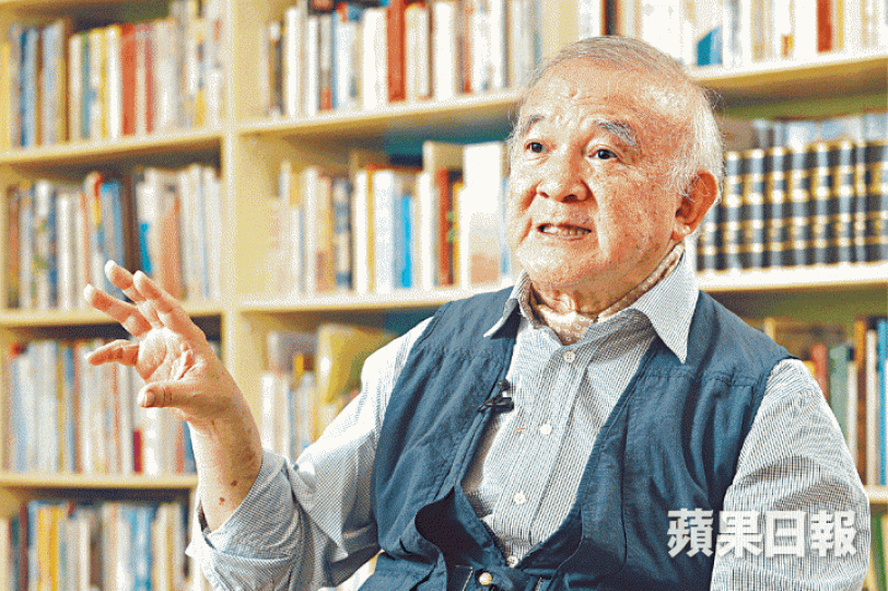 夏其龍是一名貼地神父，從「88直選」開始一直為香港公義發聲。天主教檔案處保存了數百年來天主教在亞洲及香港傳教的文獻。夏其龍神父上月初出席論壇，鼓勵市民繼續要求北京平反六四。