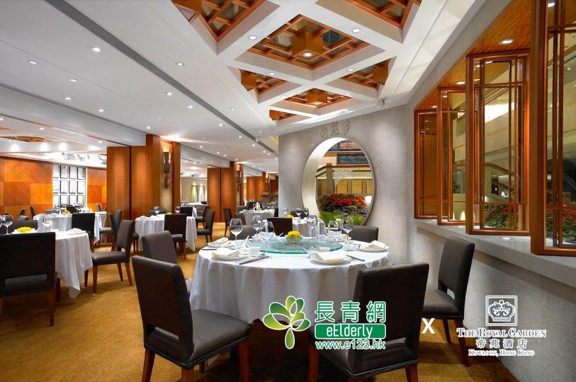 第三擊: 香港帝苑酒店 $1388海皇鮑宴住宿餐飲計劃