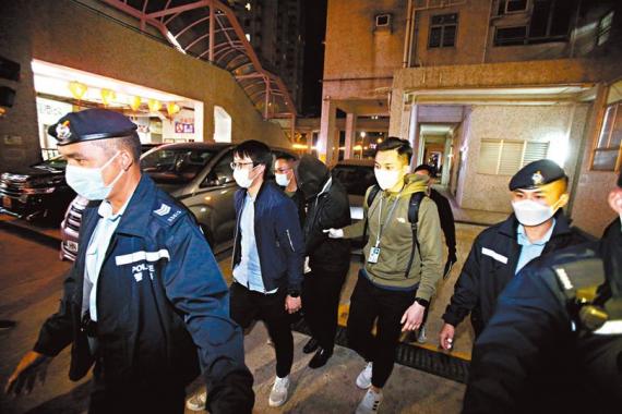 電腦工程師認藏爆炸品候判...