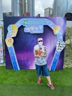 燈燈燈凳藝術嘉年華
上週日我參加了在中環AIA 摩天輪公園由耆康會舉辦的燈燈燈凳藝術嘉年華,盡情享受嘉年華會的活動,享受熱鬧歡樂的現場氣氛。我有參加手工藝活動和逛逛傲齡手作市集,又玩又購物真開心。... 燈燈燈凳藝術嘉年華
上週日我參加了在中環AIA 摩天輪公園由耆康會舉辦的燈燈燈凳藝術嘉年華,盡情享受嘉年華會的活動,享受熱鬧歡樂的現場氣氛。我有參加手工藝活動和逛逛傲齡手作市集,又玩又購物真開心。...