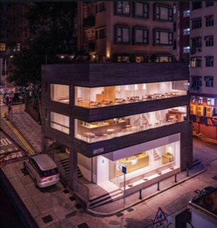 咖啡店
灣仔隱世咖啡店座落稍為遠離繁華的灣仔街道,樓層分別以附近的日街、月街及星街為靈感,透過簡約而不同的磚瓦、燈光及家品設計,展示各具特色的風格。店內亦設輕食午餐,特別推介菠菜蛋餅牛角包,健康之餘味... 咖啡店
灣仔隱世咖啡店座落稍為遠離繁華的灣仔街道,樓層分別以附近的日街、月街及星街為靈感,透過簡約而不同的磚瓦、燈光及家品設計,展示各具特色的風格。店內亦設輕食午餐,特別推介菠菜蛋餅牛角包,健康之餘味...