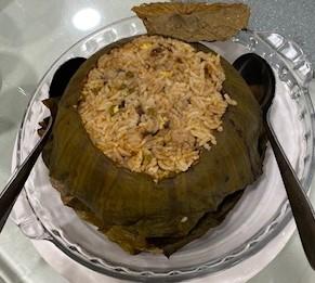 荷葉飯

荷葉清香，包著的飯蒸好後，香噴噴，不肥膩。...