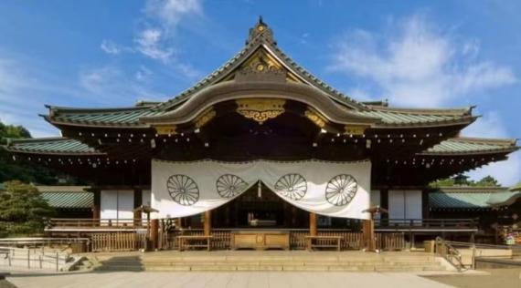 靖國神社

東京靖國神社很受遊客歡迎。...